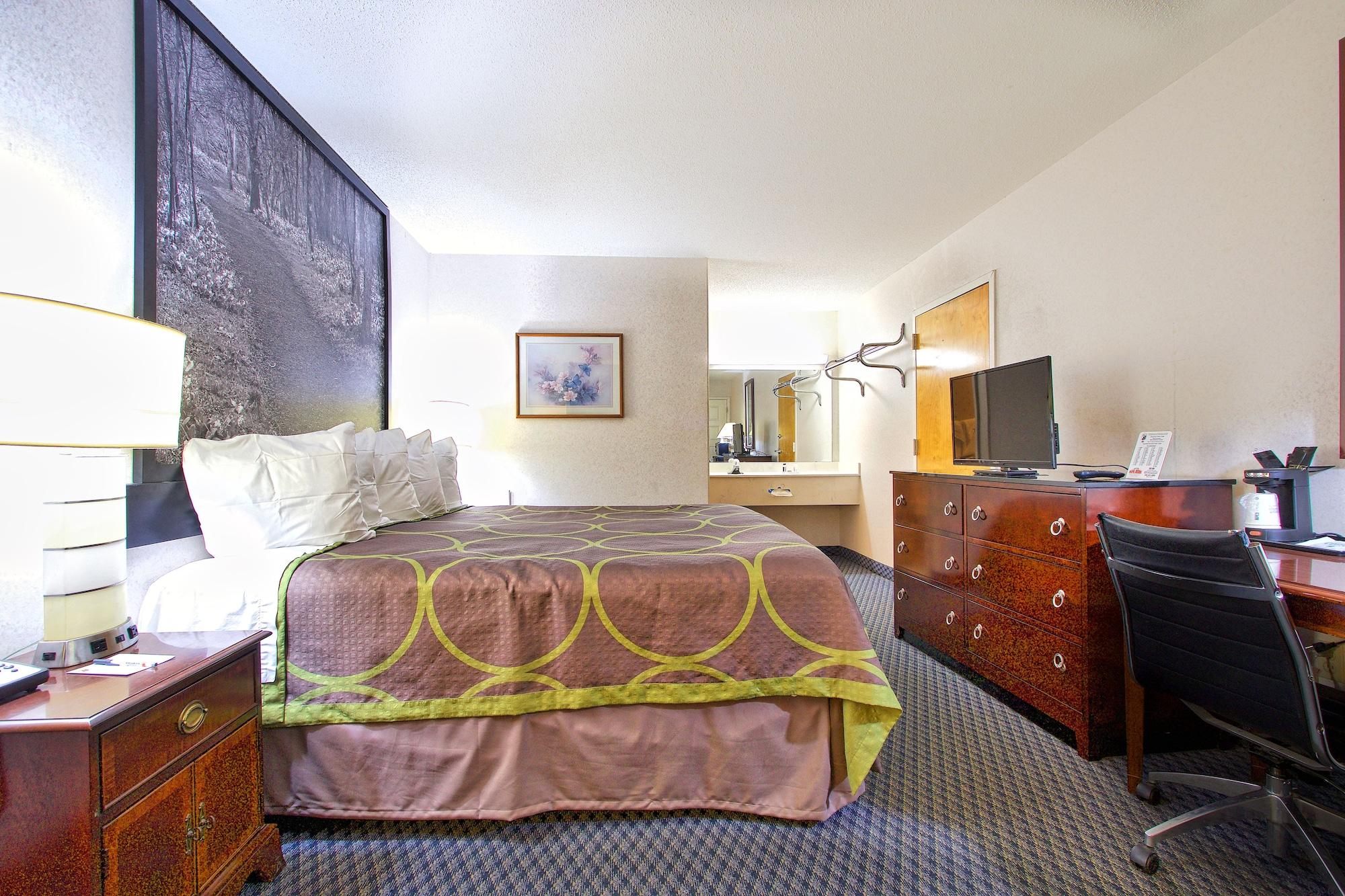 Motel Super 8 By Wyndham Christiansburg Exteriér fotografie